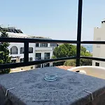 Cam * غومْبيت