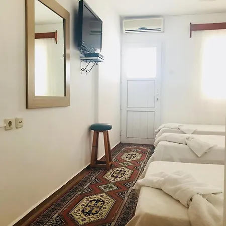 Cam Отель *