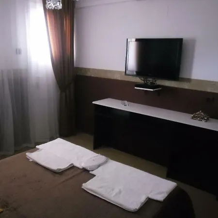 Cam Otel