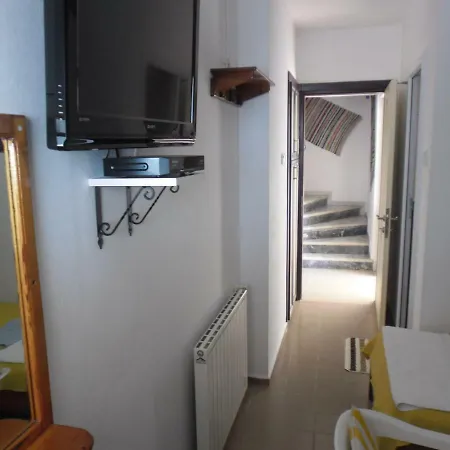 Cam Otel *
