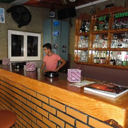 Cam Otel Gümbet